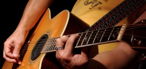 Học Guitar đệm hát tại Hà Nội