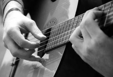 Cách học Guitar căn bản