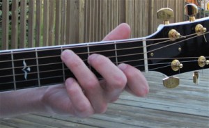 Vị trí ngón tay khi chơi hợp âm Guitar 2
